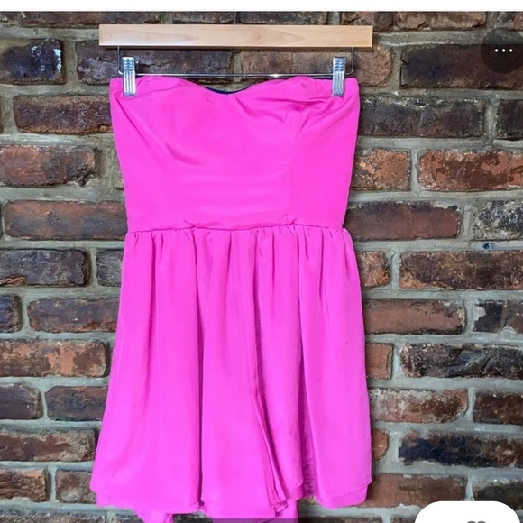 Gianni Bini Strapless Romper Size 5 (Junior) - Picture 1 of 8